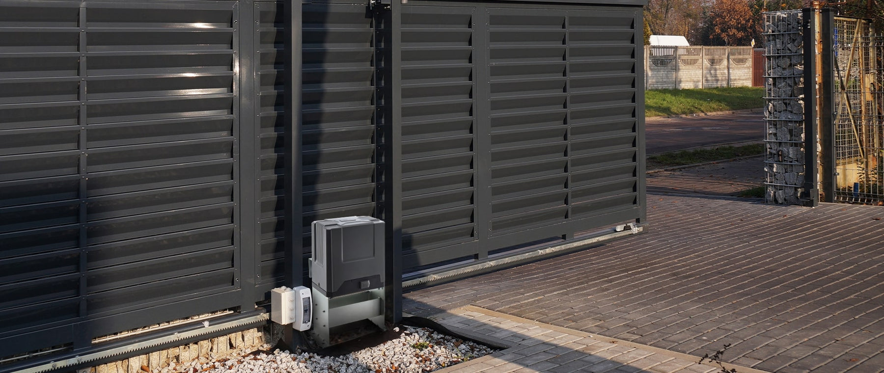 Maintenance Tips and Tricks to Maximizing the Lifespan of Your Sliding Gate Opener