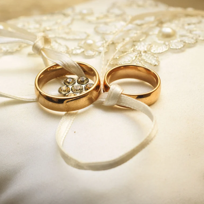 Ultrasonic VS. Steam Jewelry Cleaner: What is the Difference?